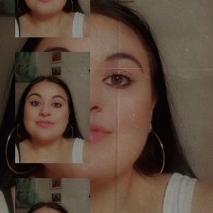 Meet your Posher, Daniela